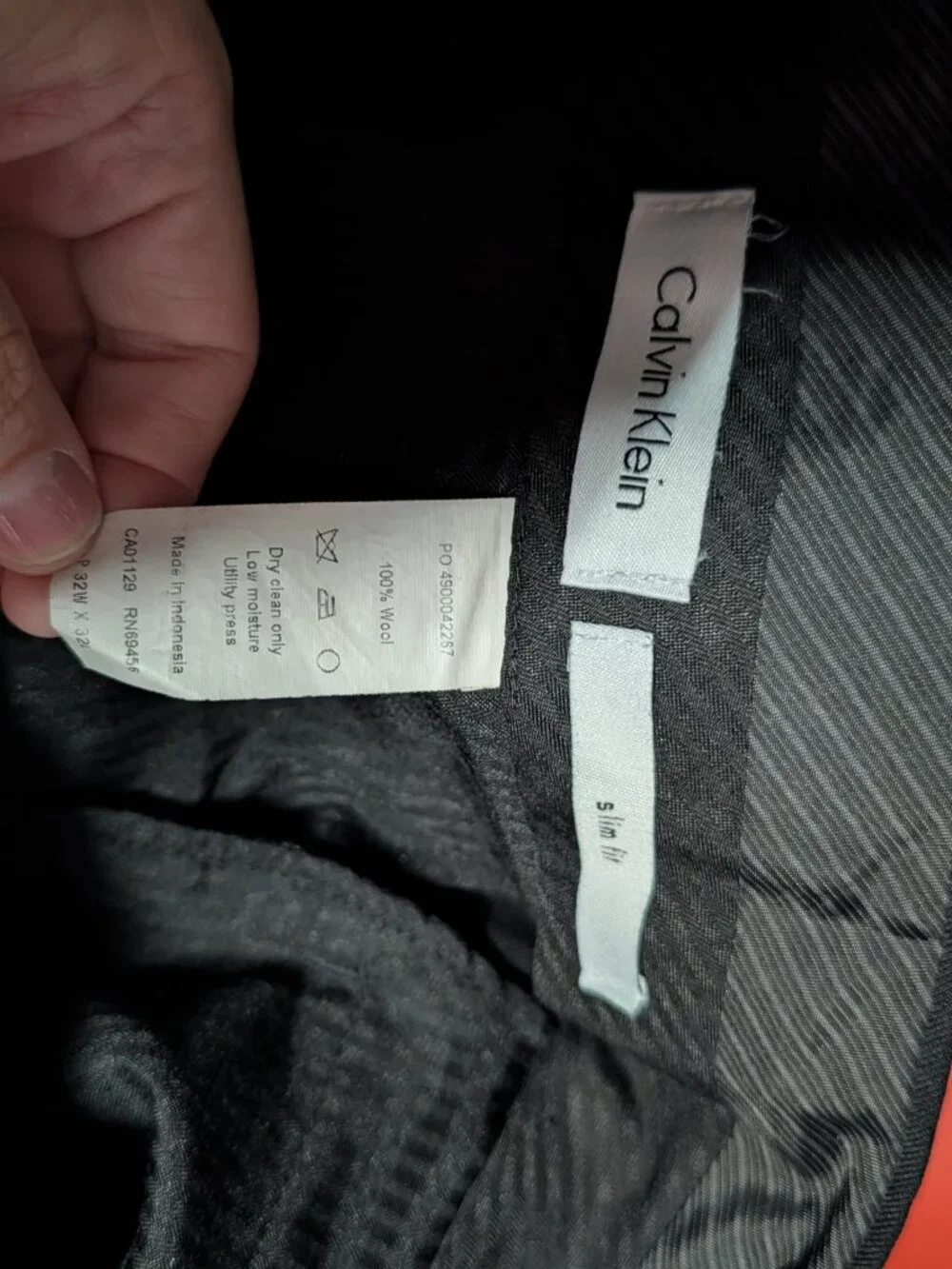 Calvin Klein Slim Fit Black 100% Wool Two-Piece Suit 38S / 32x32